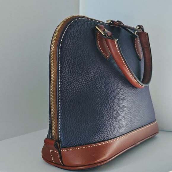 SOLD!Dooney and Bourke Plum Pebble Leather Satchel - Picture 3 of 7